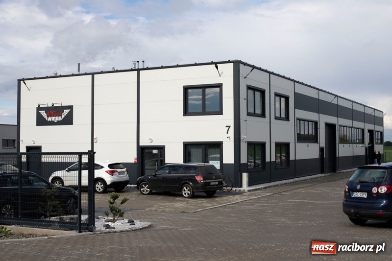 Zdjęcie w galerii na portalu naszraciborz.pl: W strefie przy Bartka Lasoty otwarto pierwszy zakład  wiadomości z regionu