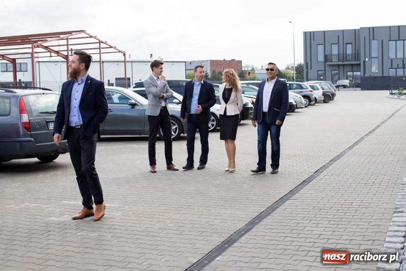 Zdjęcie w galerii na portalu naszraciborz.pl: W strefie przy Bartka Lasoty otwarto pierwszy zakład  wiadomości z regionu