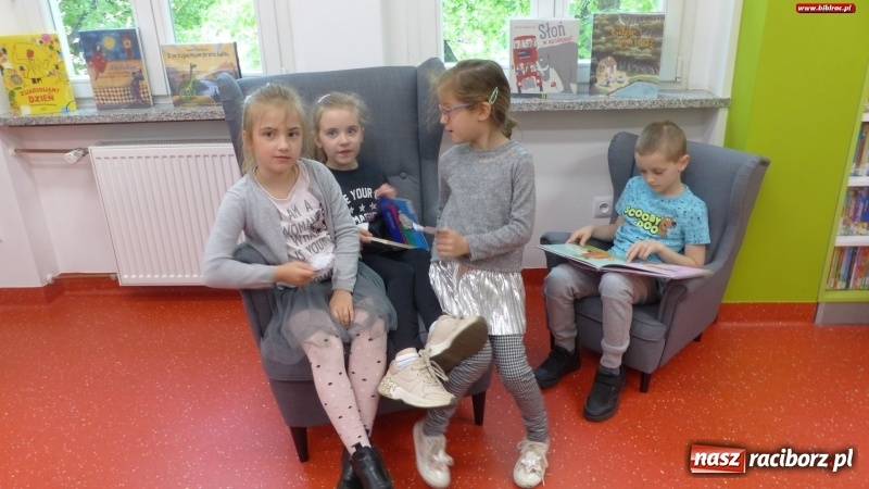 Zdjęcie w galerii na portalu naszraciborz.pl: Dzień otwarty, czyli biblioteka od kuchni  wiadomości z regionu