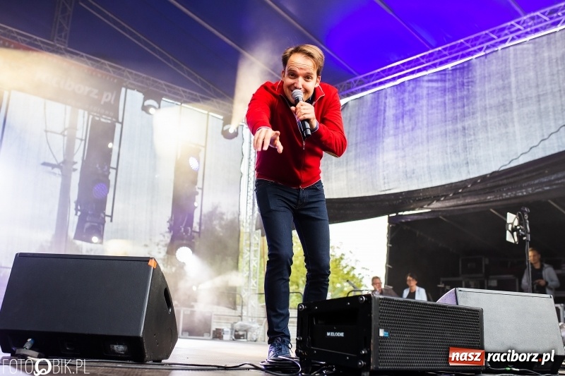 Zdjęcie w galerii na portalu naszraciborz.pl: TOBY gwiazdą pierwszego dnia pietrowickiej Eko-Wystawy wiadomości z regionu