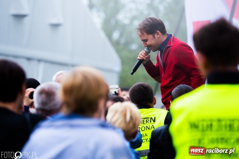 Zdjęcie w galerii na portalu naszraciborz.pl: TOBY gwiazdą pierwszego dnia pietrowickiej Eko-Wystawy wiadomości z regionu