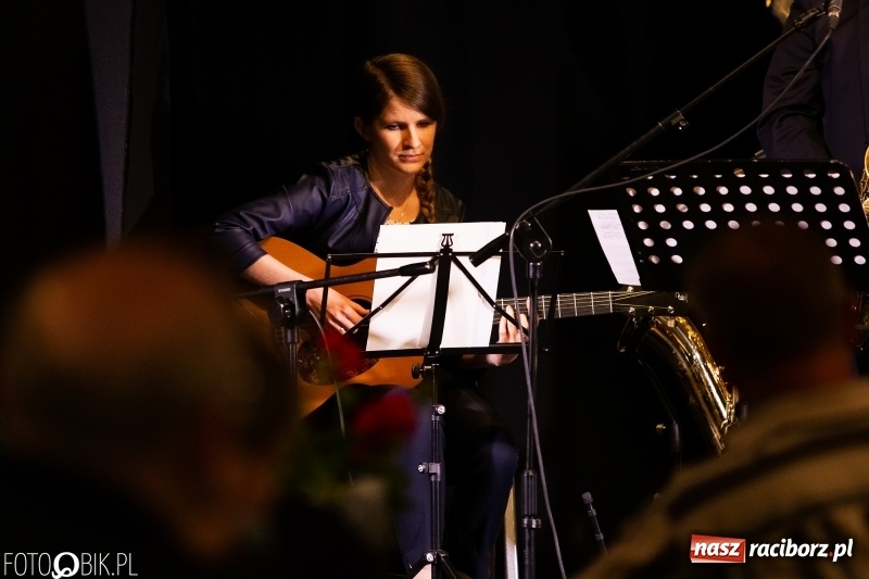 Zdjęcie w galerii na portalu naszraciborz.pl: Promocja kolejnego numeru Almanachu Prowincjonalnego w RCK wiadomości z regionu