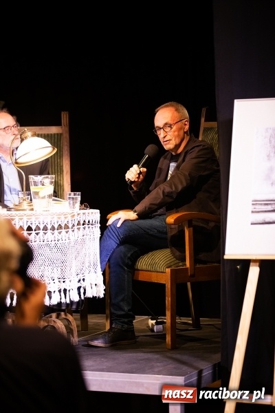 Zdjęcie w galerii na portalu naszraciborz.pl: Promocja kolejnego numeru Almanachu Prowincjonalnego w RCK wiadomości z regionu