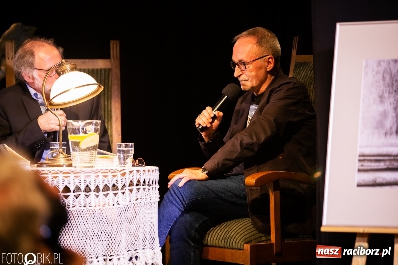 Zdjęcie w galerii na portalu naszraciborz.pl: Promocja kolejnego numeru Almanachu Prowincjonalnego w RCK wiadomości z regionu