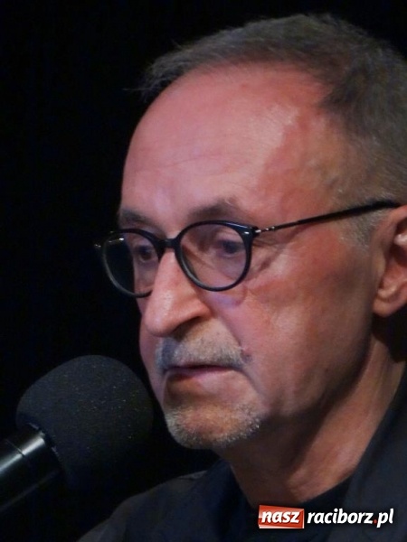 Zdjęcie w galerii na portalu naszraciborz.pl: Promocja kolejnego numeru Almanachu Prowincjonalnego w RCK wiadomości z regionu