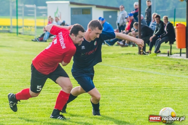 Zdjęcie w galerii na portalu naszraciborz.pl: C klasa. Emocjonujące spotkanie w Bolesławiu. Ruch górą [FOTO] wiadomości z regionu