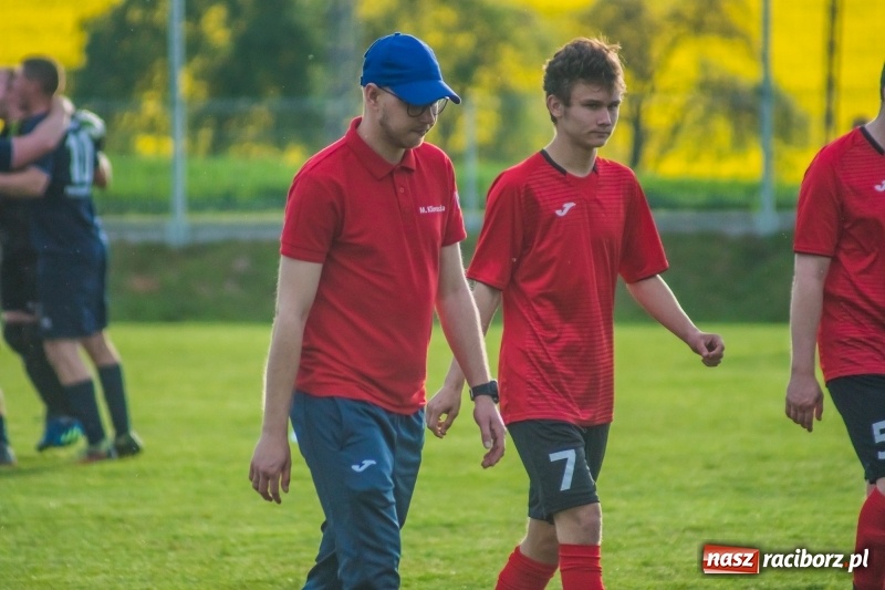Zdjęcie w galerii na portalu naszraciborz.pl: C klasa. Emocjonujące spotkanie w Bolesławiu. Ruch górą [FOTO] wiadomości z regionu