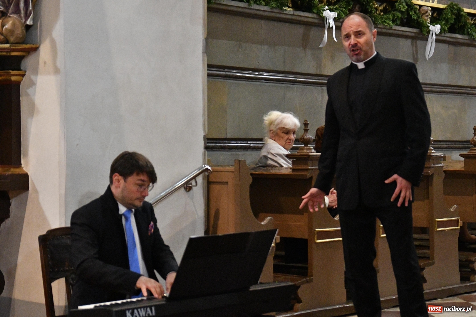 Zdjęcie w galerii na portalu naszraciborz.pl: Servi Domini Cantores wystąpili w świątyni farnej [FOTO]  wiadomości z regionu