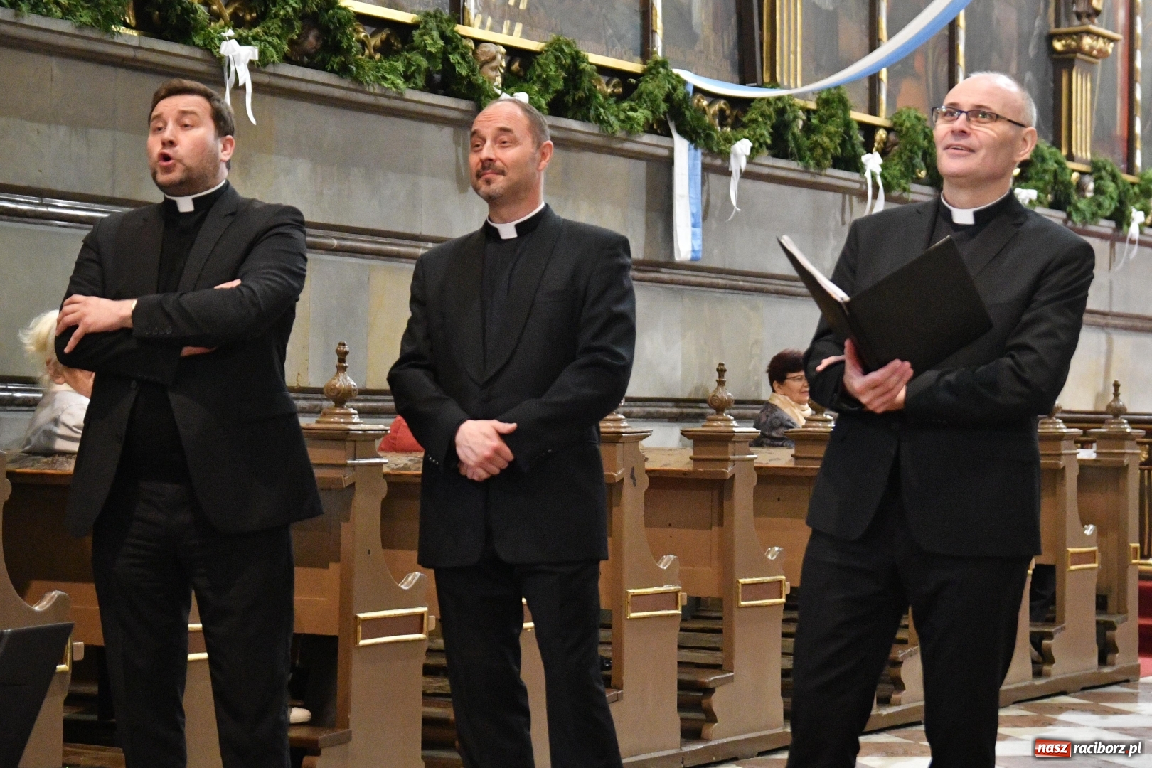 Zdjęcie w galerii na portalu naszraciborz.pl: Servi Domini Cantores wystąpili w świątyni farnej [FOTO]  wiadomości z regionu