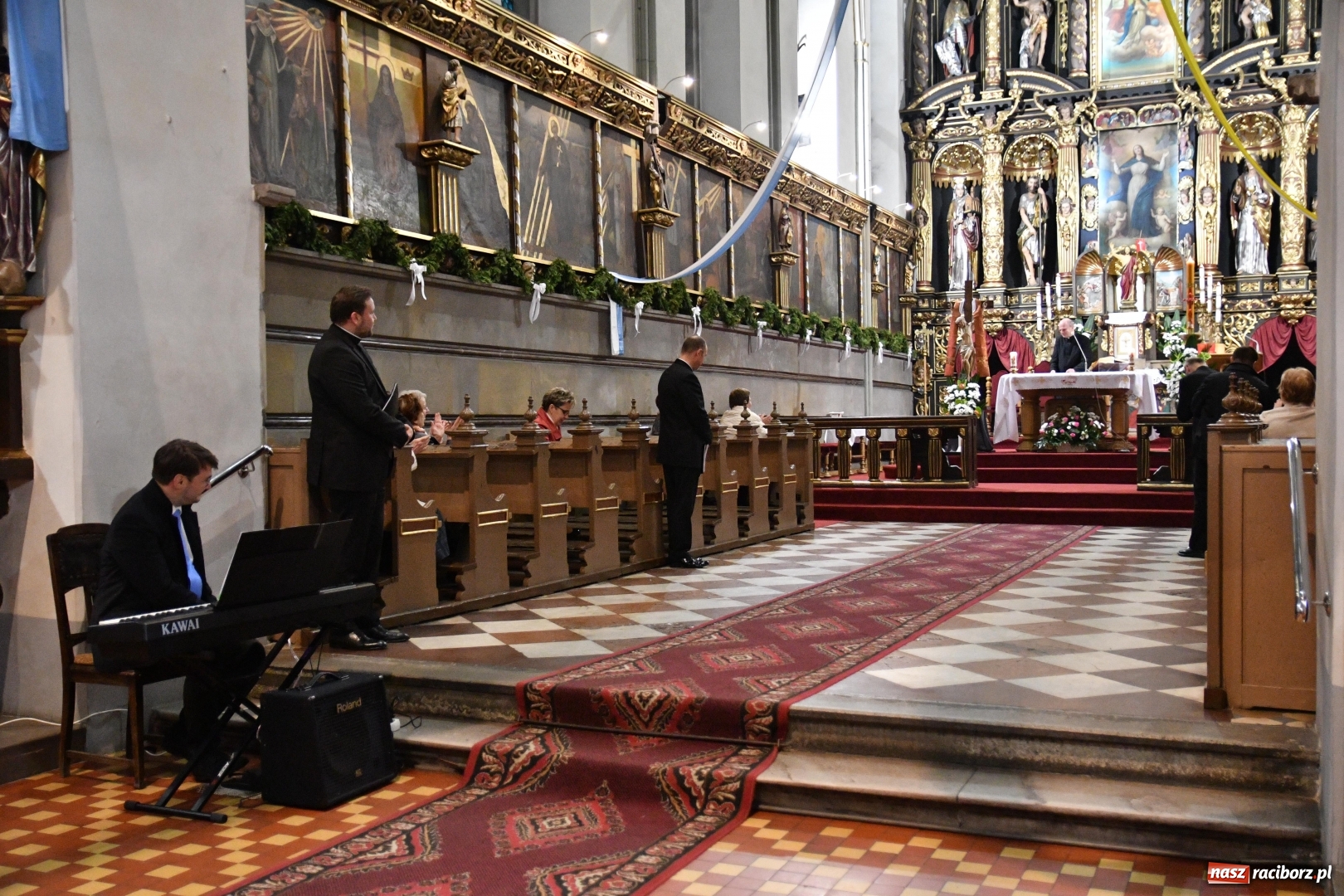 Zdjęcie w galerii na portalu naszraciborz.pl: Servi Domini Cantores wystąpili w świątyni farnej [FOTO]  wiadomości z regionu