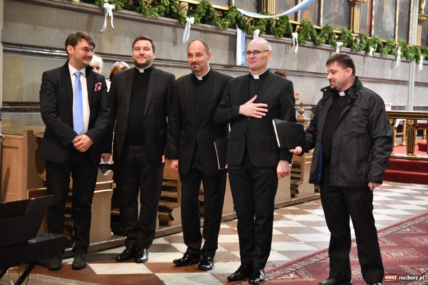 Zdjęcie w galerii na portalu naszraciborz.pl: Servi Domini Cantores wystąpili w świątyni farnej [FOTO]  wiadomości z regionu