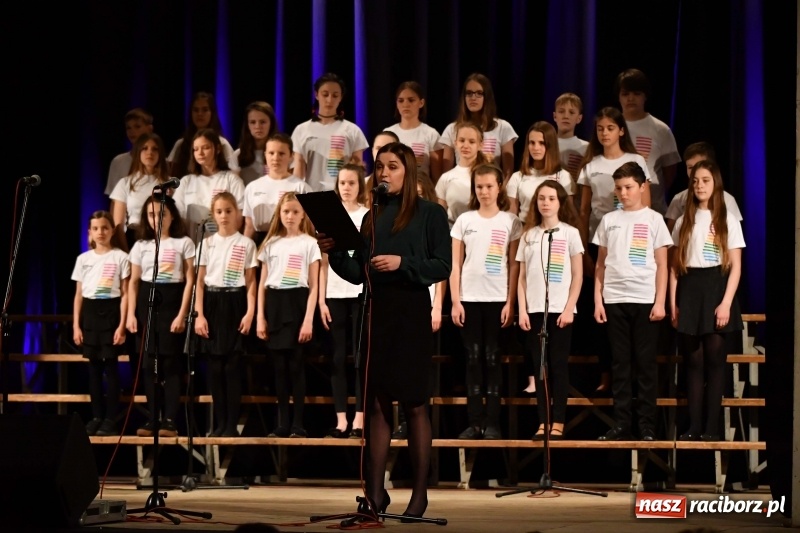 Zdjęcie w galerii na portalu naszraciborz.pl: XV edycja Festiwalu Pieśni Stanisława Moniuszki w Raciborzu  wiadomości z regionu