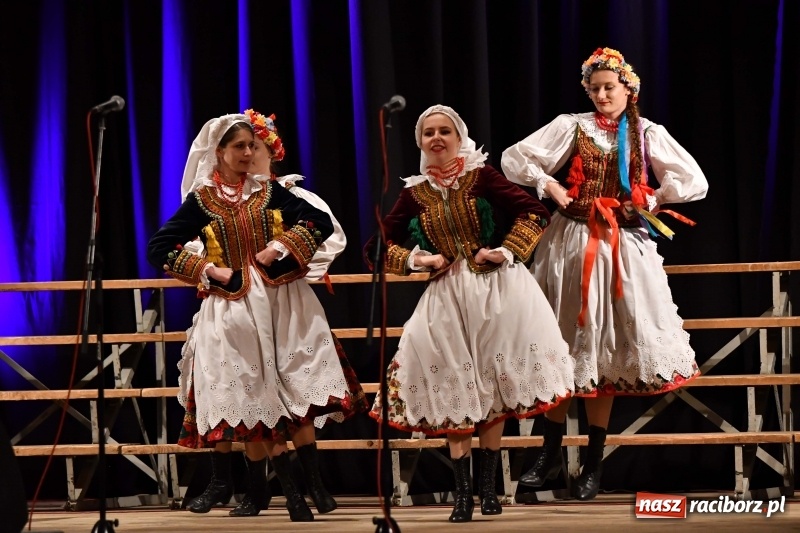 Zdjęcie w galerii na portalu naszraciborz.pl: XV edycja Festiwalu Pieśni Stanisława Moniuszki w Raciborzu  wiadomości z regionu