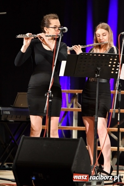 Zdjęcie w galerii na portalu naszraciborz.pl: XV edycja Festiwalu Pieśni Stanisława Moniuszki w Raciborzu  wiadomości z regionu