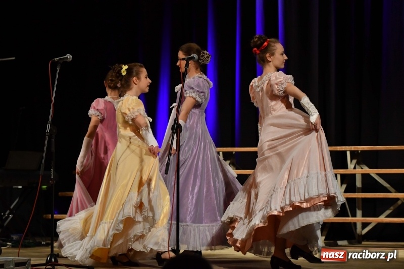 Zdjęcie w galerii na portalu naszraciborz.pl: XV edycja Festiwalu Pieśni Stanisława Moniuszki w Raciborzu  wiadomości z regionu