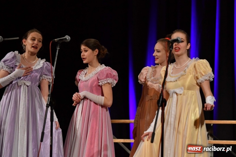 Zdjęcie w galerii na portalu naszraciborz.pl: XV edycja Festiwalu Pieśni Stanisława Moniuszki w Raciborzu  wiadomości z regionu