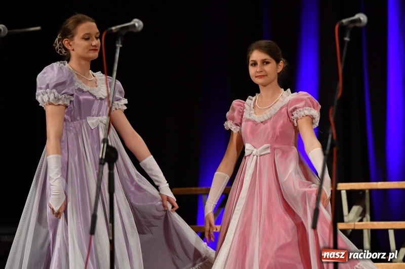 Zdjęcie w galerii na portalu naszraciborz.pl: XV edycja Festiwalu Pieśni Stanisława Moniuszki w Raciborzu  wiadomości z regionu