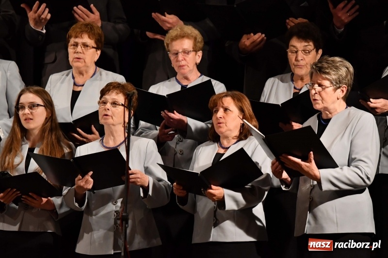 Zdjęcie w galerii na portalu naszraciborz.pl: XV edycja Festiwalu Pieśni Stanisława Moniuszki w Raciborzu  wiadomości z regionu
