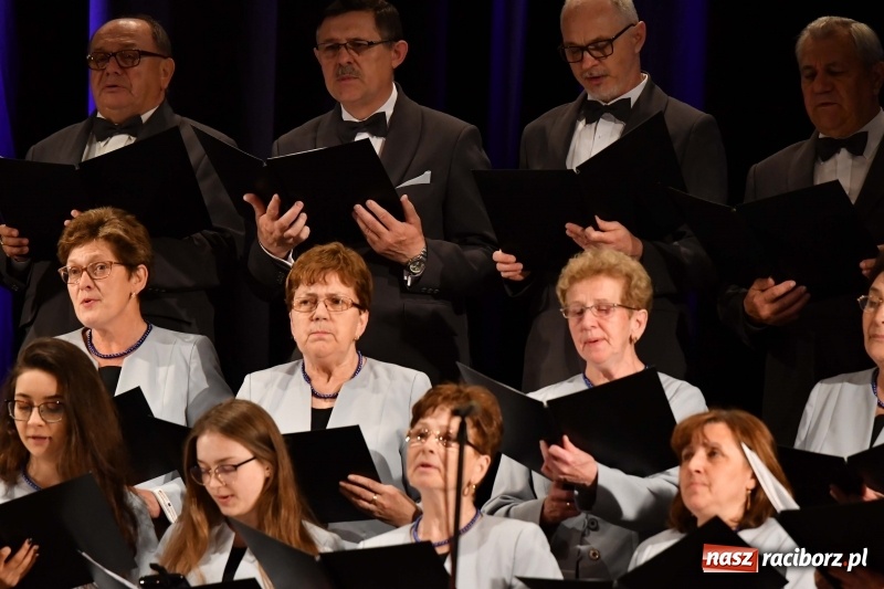 Zdjęcie w galerii na portalu naszraciborz.pl: XV edycja Festiwalu Pieśni Stanisława Moniuszki w Raciborzu  wiadomości z regionu