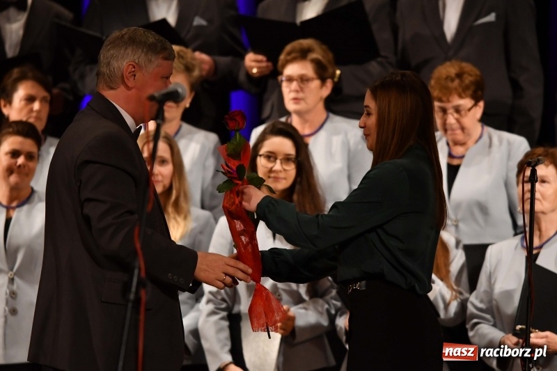 Zdjęcie w galerii na portalu naszraciborz.pl: XV edycja Festiwalu Pieśni Stanisława Moniuszki w Raciborzu  wiadomości z regionu
