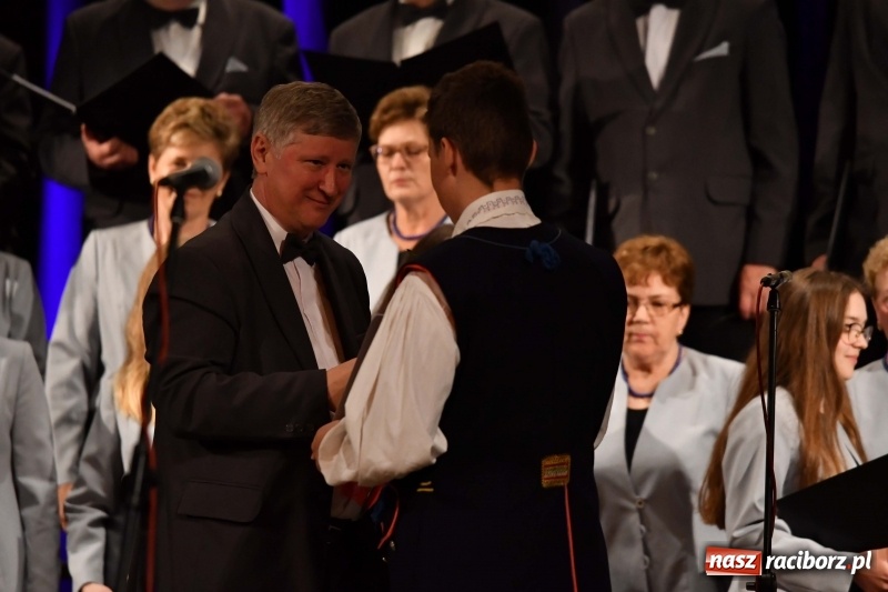 Zdjęcie w galerii na portalu naszraciborz.pl: XV edycja Festiwalu Pieśni Stanisława Moniuszki w Raciborzu  wiadomości z regionu