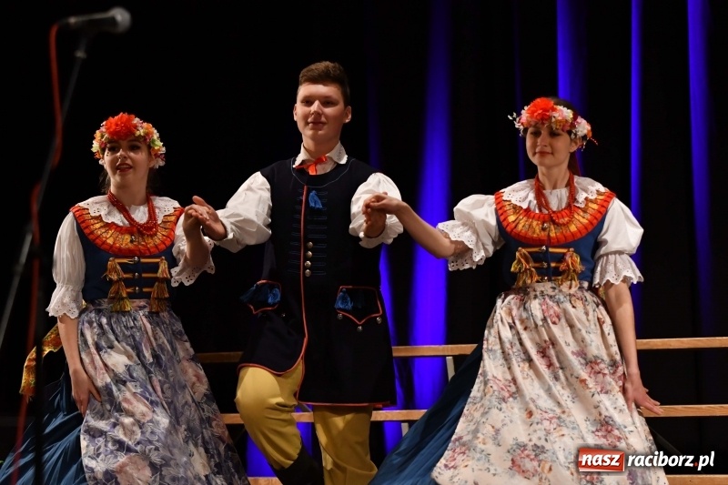 Zdjęcie w galerii na portalu naszraciborz.pl: XV edycja Festiwalu Pieśni Stanisława Moniuszki w Raciborzu  wiadomości z regionu