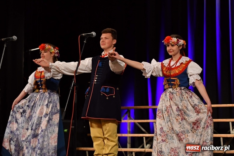 Zdjęcie w galerii na portalu naszraciborz.pl: XV edycja Festiwalu Pieśni Stanisława Moniuszki w Raciborzu  wiadomości z regionu