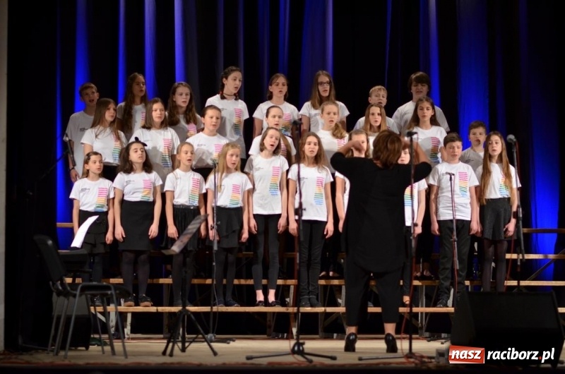 Zdjęcie w galerii na portalu naszraciborz.pl: XV edycja Festiwalu Pieśni Stanisława Moniuszki w Raciborzu  wiadomości z regionu