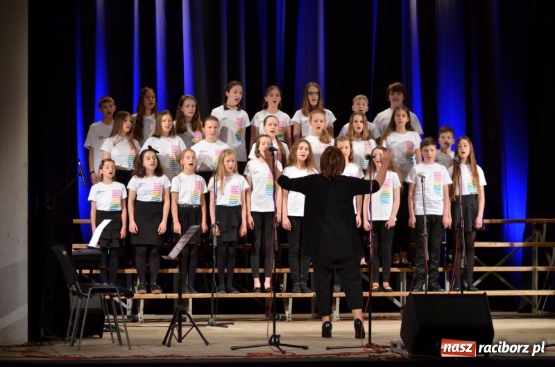 Zdjęcie w galerii na portalu naszraciborz.pl: XV edycja Festiwalu Pieśni Stanisława Moniuszki w Raciborzu  wiadomości z regionu