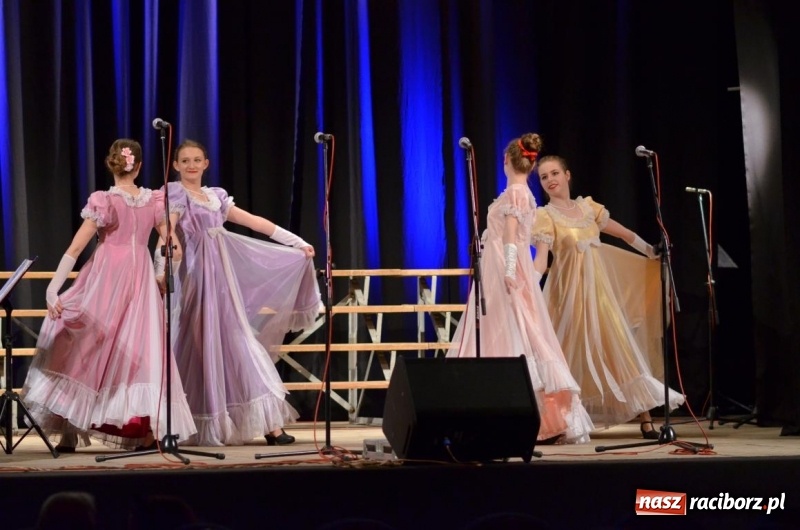 Zdjęcie w galerii na portalu naszraciborz.pl: XV edycja Festiwalu Pieśni Stanisława Moniuszki w Raciborzu  wiadomości z regionu