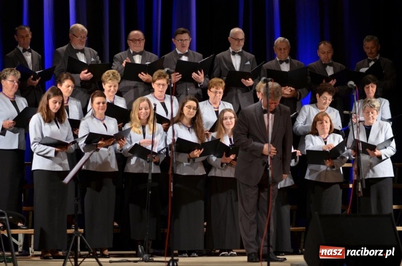Zdjęcie w galerii na portalu naszraciborz.pl: XV edycja Festiwalu Pieśni Stanisława Moniuszki w Raciborzu  wiadomości z regionu