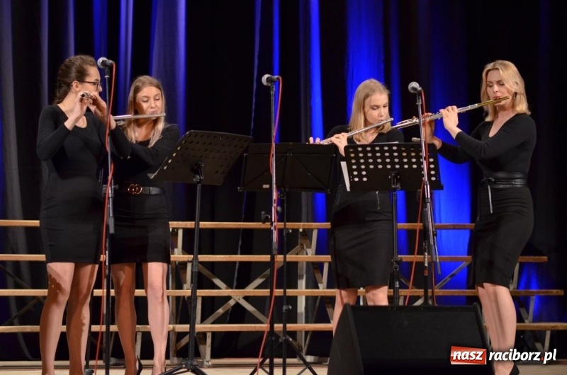 Zdjęcie w galerii na portalu naszraciborz.pl: XV edycja Festiwalu Pieśni Stanisława Moniuszki w Raciborzu  wiadomości z regionu