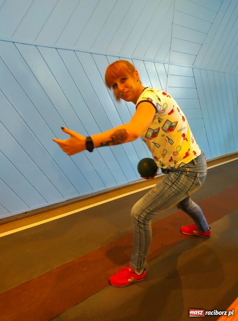 Zdjęcie w galerii na portalu naszraciborz.pl: Kręglarska rywalizacja o puchar dyrektora OSiR za nami wiadomości z regionu