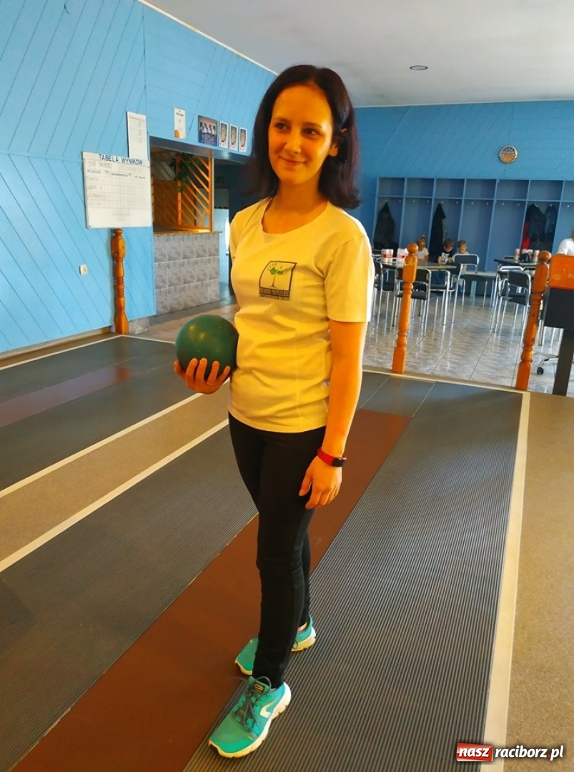 Zdjęcie w galerii na portalu naszraciborz.pl: Kręglarska rywalizacja o puchar dyrektora OSiR za nami wiadomości z regionu