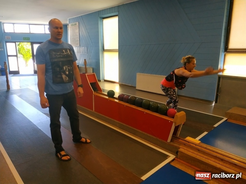 Zdjęcie w galerii na portalu naszraciborz.pl: Kręglarska rywalizacja o puchar dyrektora OSiR za nami wiadomości z regionu