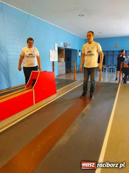 Zdjęcie w galerii na portalu naszraciborz.pl: Kręglarska rywalizacja o puchar dyrektora OSiR za nami wiadomości z regionu