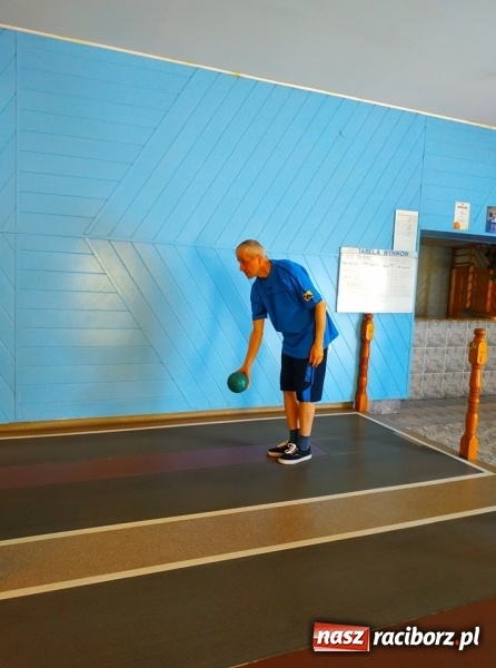Zdjęcie w galerii na portalu naszraciborz.pl: Kręglarska rywalizacja o puchar dyrektora OSiR za nami wiadomości z regionu