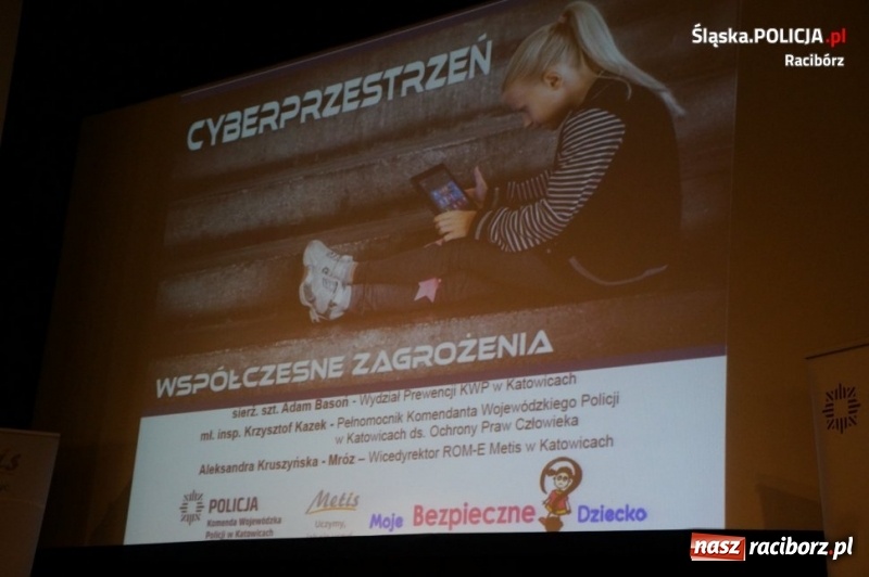 Zdjęcie w galerii na portalu naszraciborz.pl: Nauczyciele poznali współczesne zagrożenia cyberprzestrzeni wiadomości z regionu