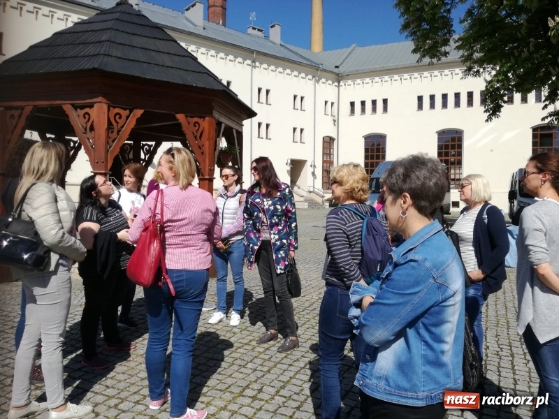 Zdjęcie w galerii na portalu naszraciborz.pl: Słowiańscy nauczyciele spotkali się w Kuźni Raciborskiej wiadomości z regionu