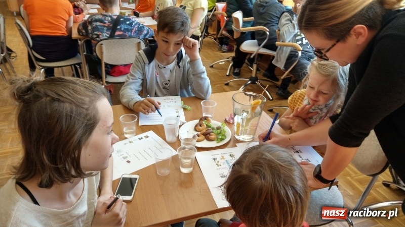 Zdjęcie w galerii na portalu naszraciborz.pl: Sobota na dwóch kółkach z raciborską biblioteką wiadomości z regionu