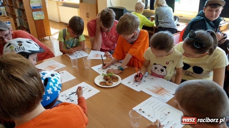 Zdjęcie w galerii na portalu naszraciborz.pl: Sobota na dwóch kółkach z raciborską biblioteką wiadomości z regionu