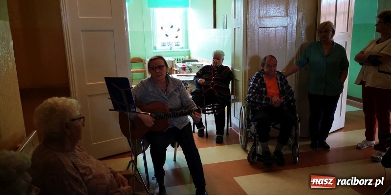 Zdjęcie w galerii na portalu naszraciborz.pl: Najważniejsza w życiu człowieka jest nadzieja wiadomości z regionu