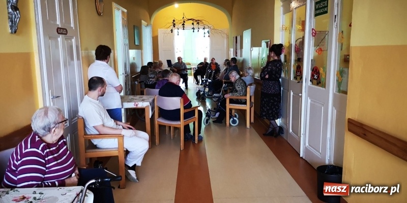 Zdjęcie w galerii na portalu naszraciborz.pl: Najważniejsza w życiu człowieka jest nadzieja wiadomości z regionu