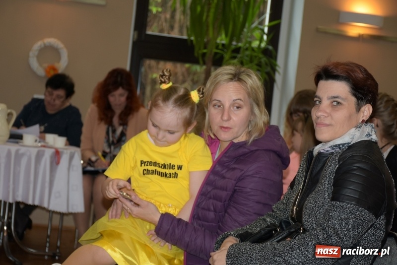 Zdjęcie w galerii na portalu naszraciborz.pl: Młode talenty na scenie w Tworkowie  wiadomości z regionu