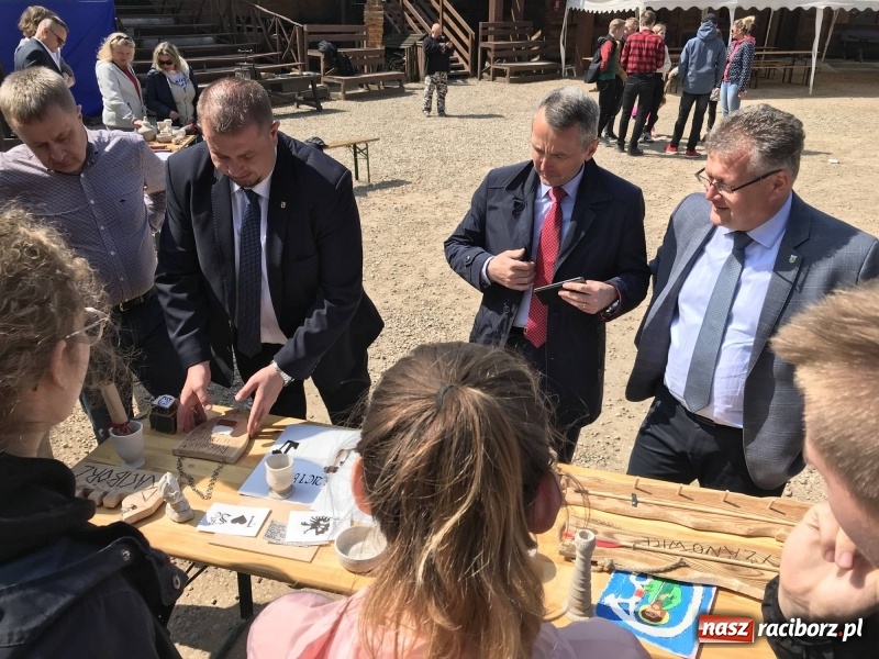 Zdjęcie w galerii na portalu naszraciborz.pl: StartUpCamp 2019. Młodzież uczyła się przedsiębiorczości w Byczynie  wiadomości z regionu