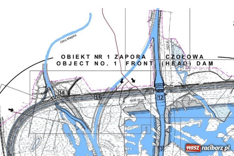 Zdjęcie w galerii na portalu naszraciborz.pl: Setki ludzi przyszło obejrzeć nowy upust do Odry miejskiej  wiadomości z regionu