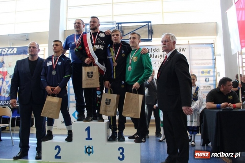 Zdjęcie w galerii na portalu naszraciborz.pl: Pięć medali unitów w Kartuzach  wiadomości z regionu