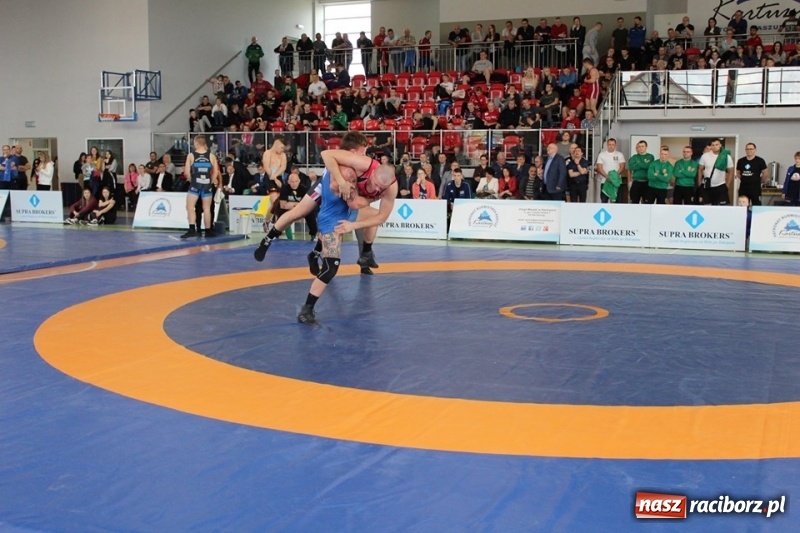 Zdjęcie w galerii na portalu naszraciborz.pl: Pięć medali unitów w Kartuzach  wiadomości z regionu