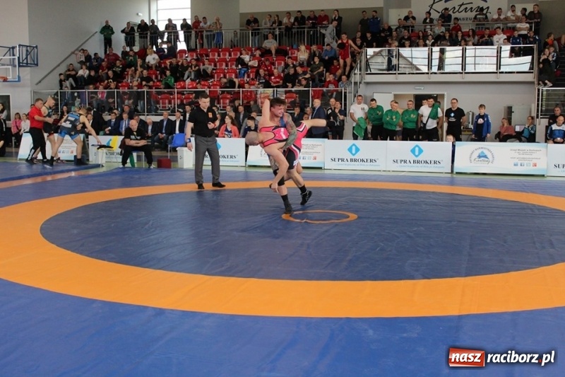 Zdjęcie w galerii na portalu naszraciborz.pl: Pięć medali unitów w Kartuzach  wiadomości z regionu