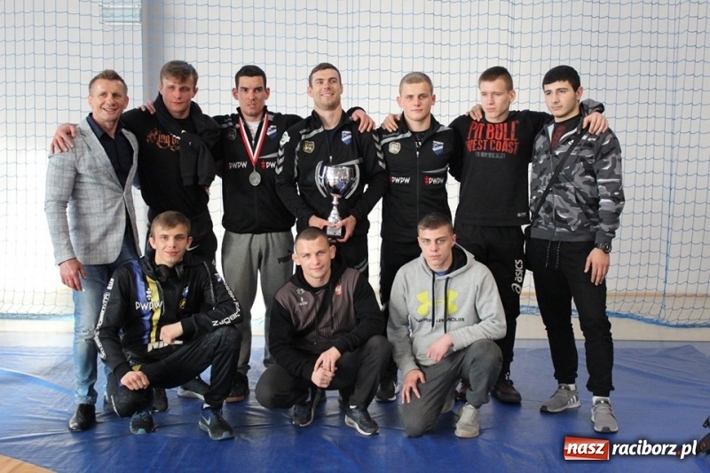 Zdjęcie w galerii na portalu naszraciborz.pl: Pięć medali unitów w Kartuzach  wiadomości z regionu